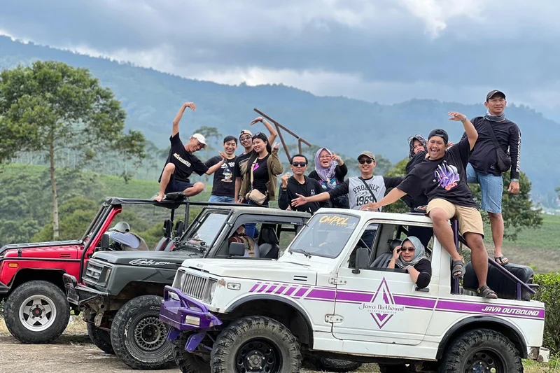 RUTE JEEP SHORT 1