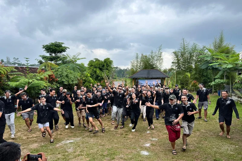 Jelajah Team Building Adventure Outbound Kemuning