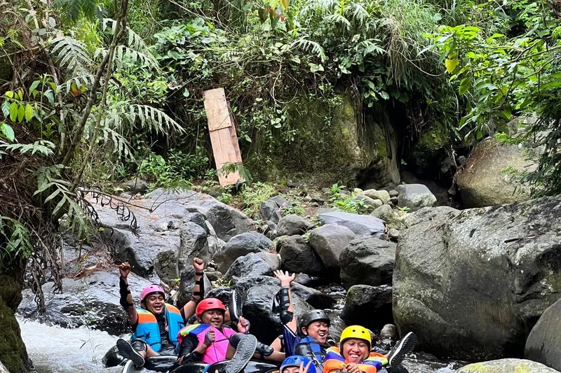River Tubing Kemuning